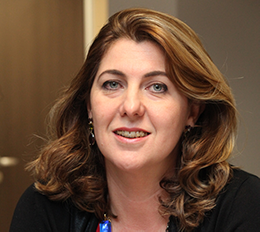 Taís Schilling Ferraz